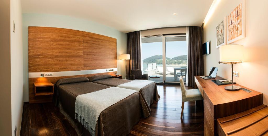 Hotel Ego Viveiro Bagian luar foto